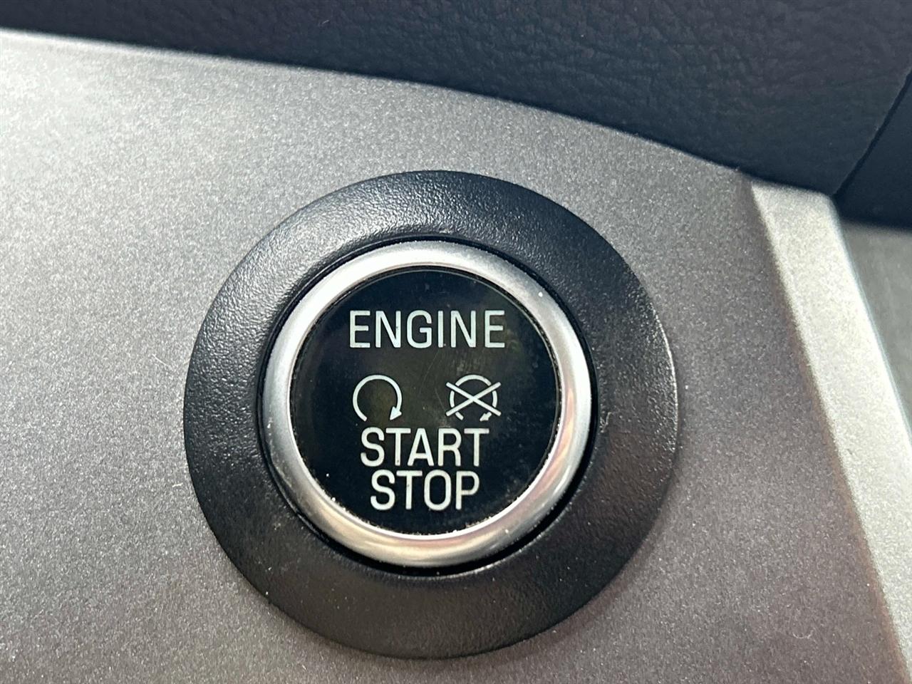 Ford Escape SEL 4WD 2019