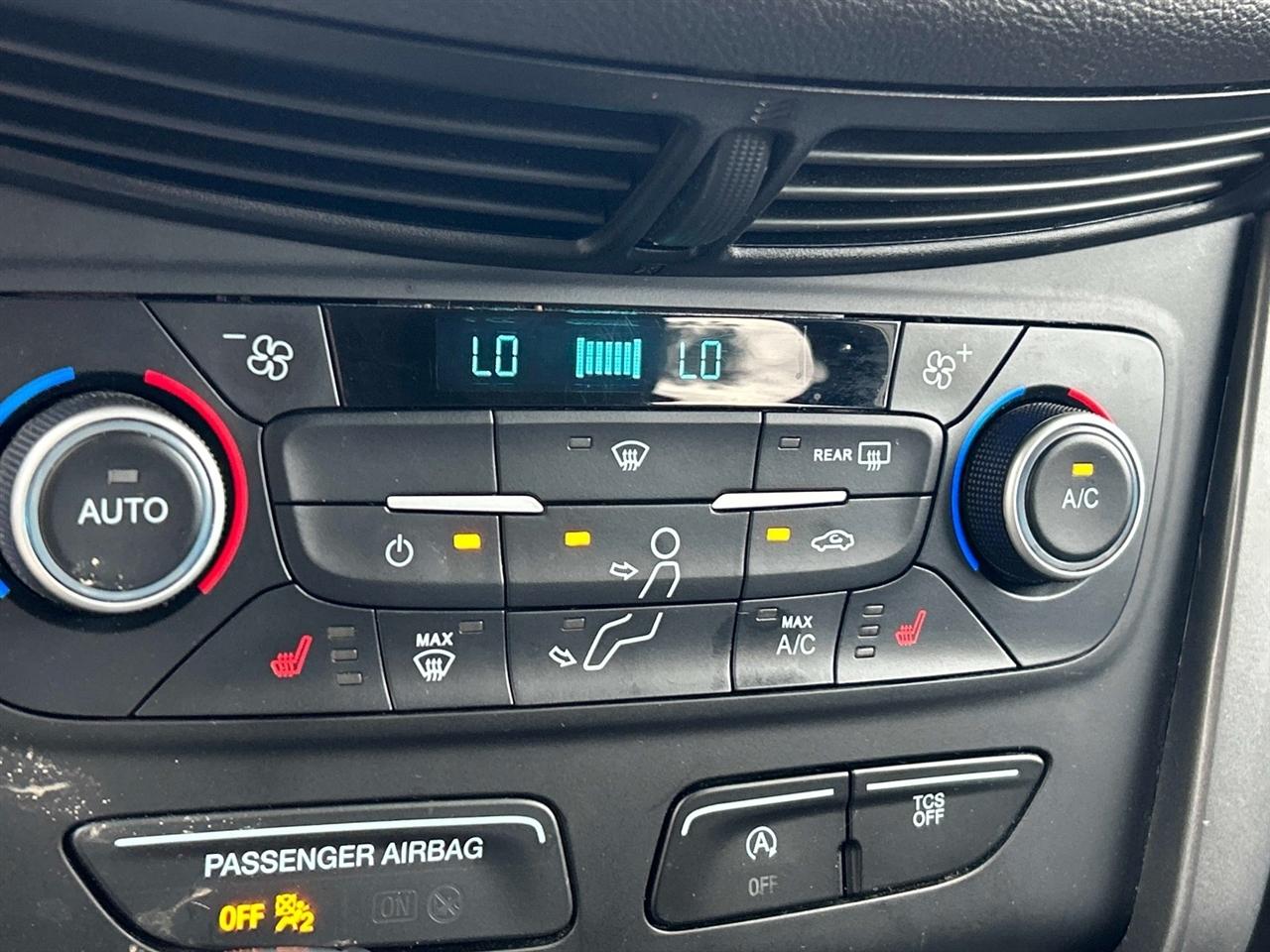 Ford Escape SEL 4WD 2019