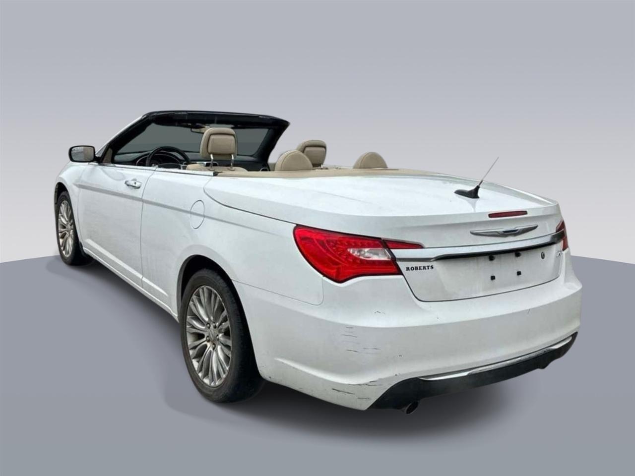 Chrysler 200 2dr Conv Limited 2013