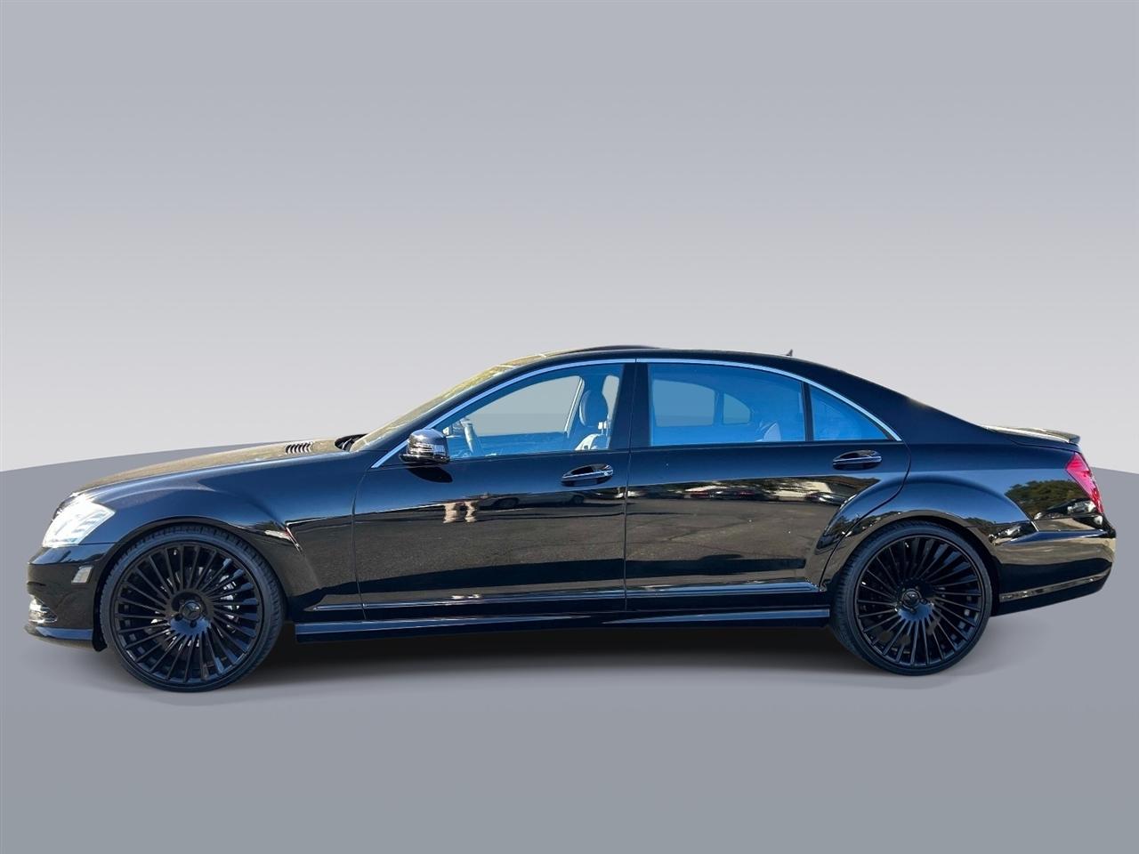 Mercedes-Benz S-Class 4dr Sdn S 550 4MATIC 2013