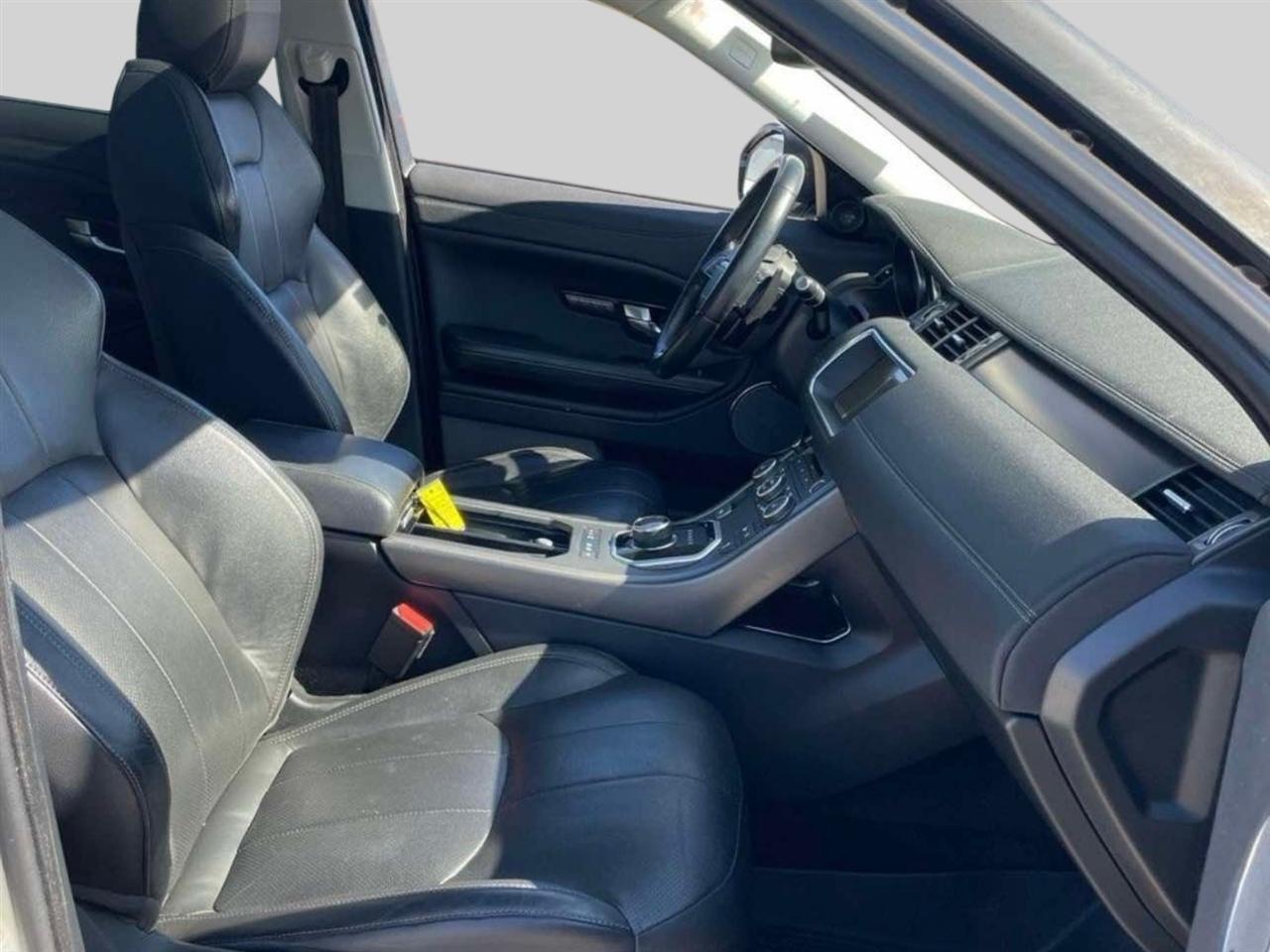 Land Rover Range Rover Evoque 5 Door SE 2018