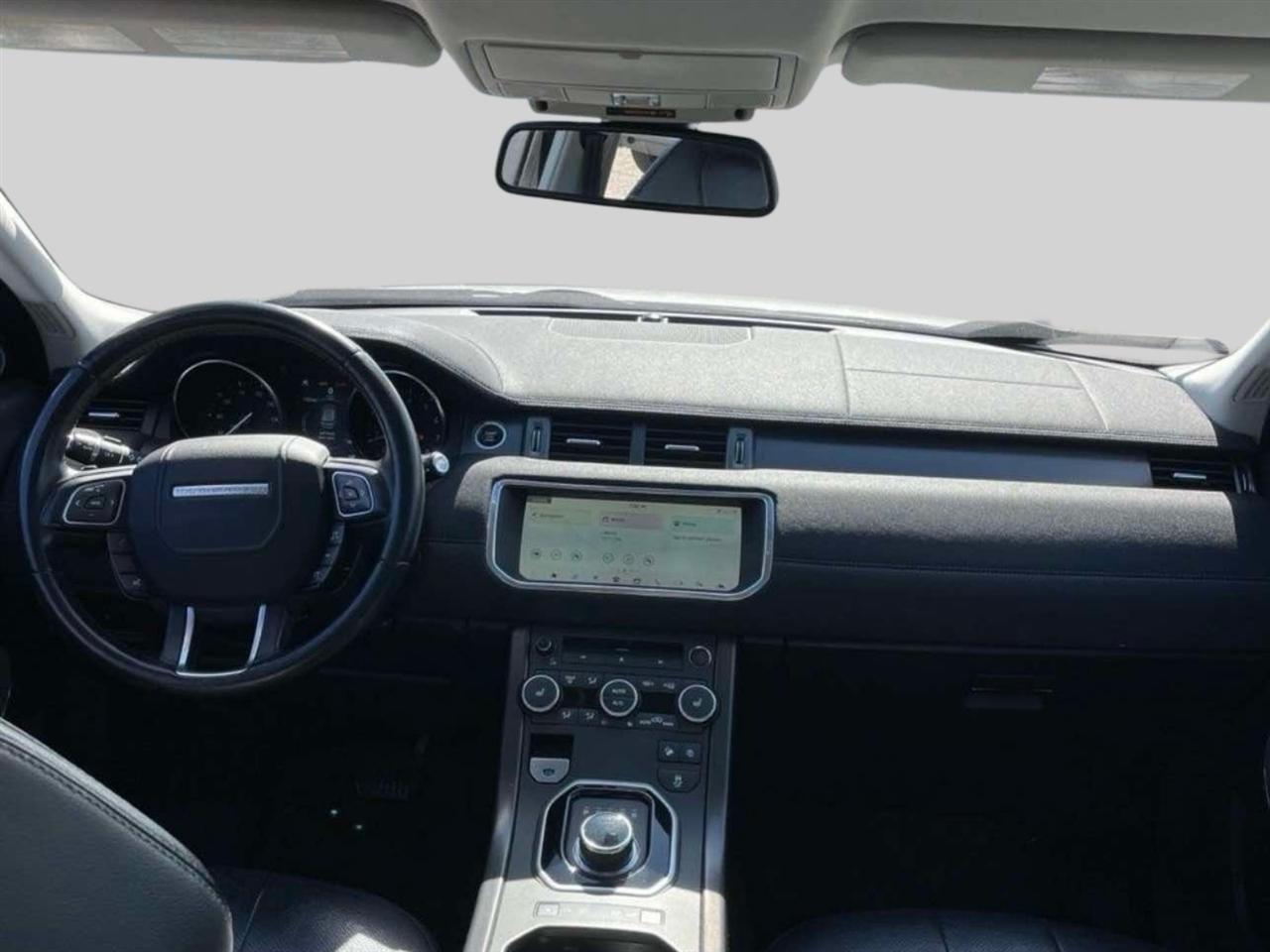 Land Rover Range Rover Evoque 5 Door SE 2018