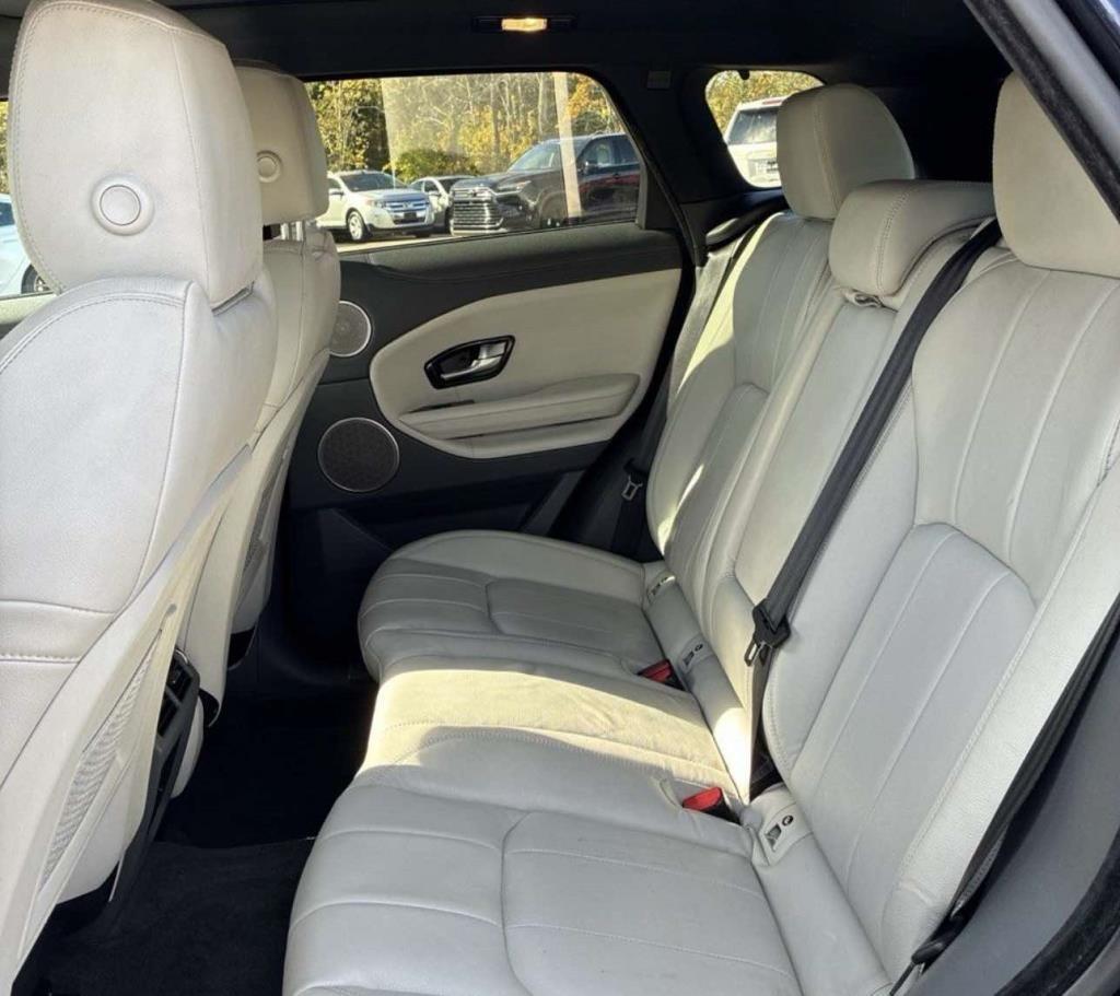 Land Rover Range Rover Evoque 5 Door SE 2018