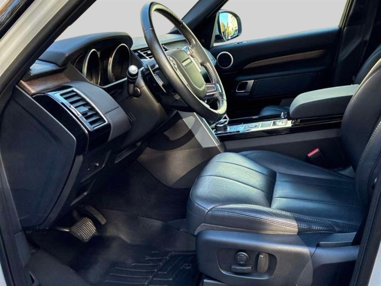 Land Rover Discovery HSE V6 Supercharged 2017
