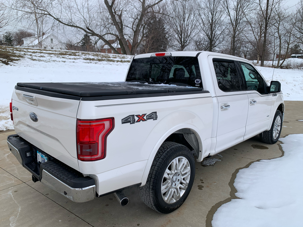 Ford F-150 Lariat SuperCrew 5.5-ft. Bed 4WD 2016