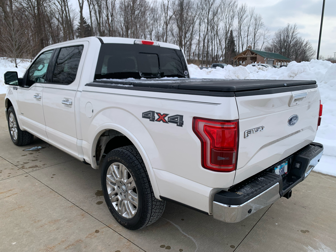 Ford F-150 Lariat SuperCrew 5.5-ft. Bed 4WD 2016