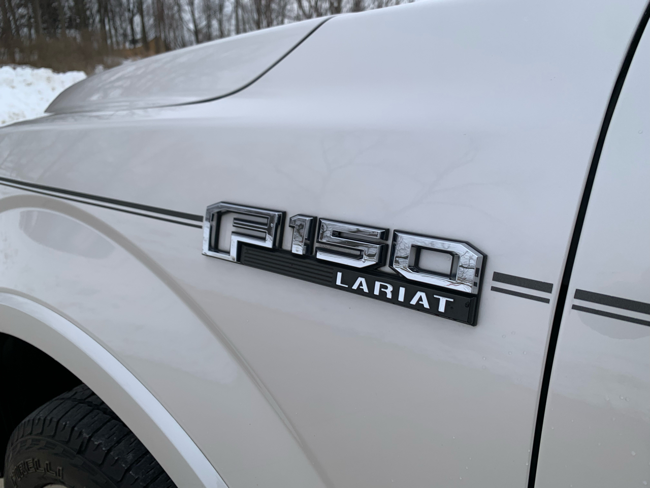 Ford F-150 Lariat SuperCrew 5.5-ft. Bed 4WD 2016