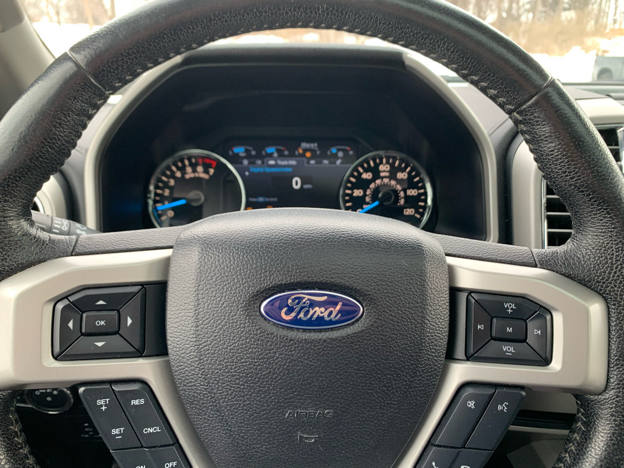 Ford F-150 Lariat SuperCrew 5.5-ft. Bed 4WD 2016