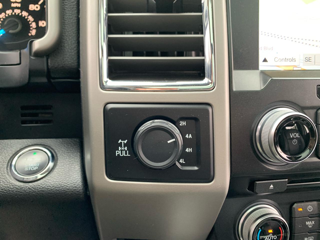 Ford F-150 Lariat SuperCrew 5.5-ft. Bed 4WD 2016