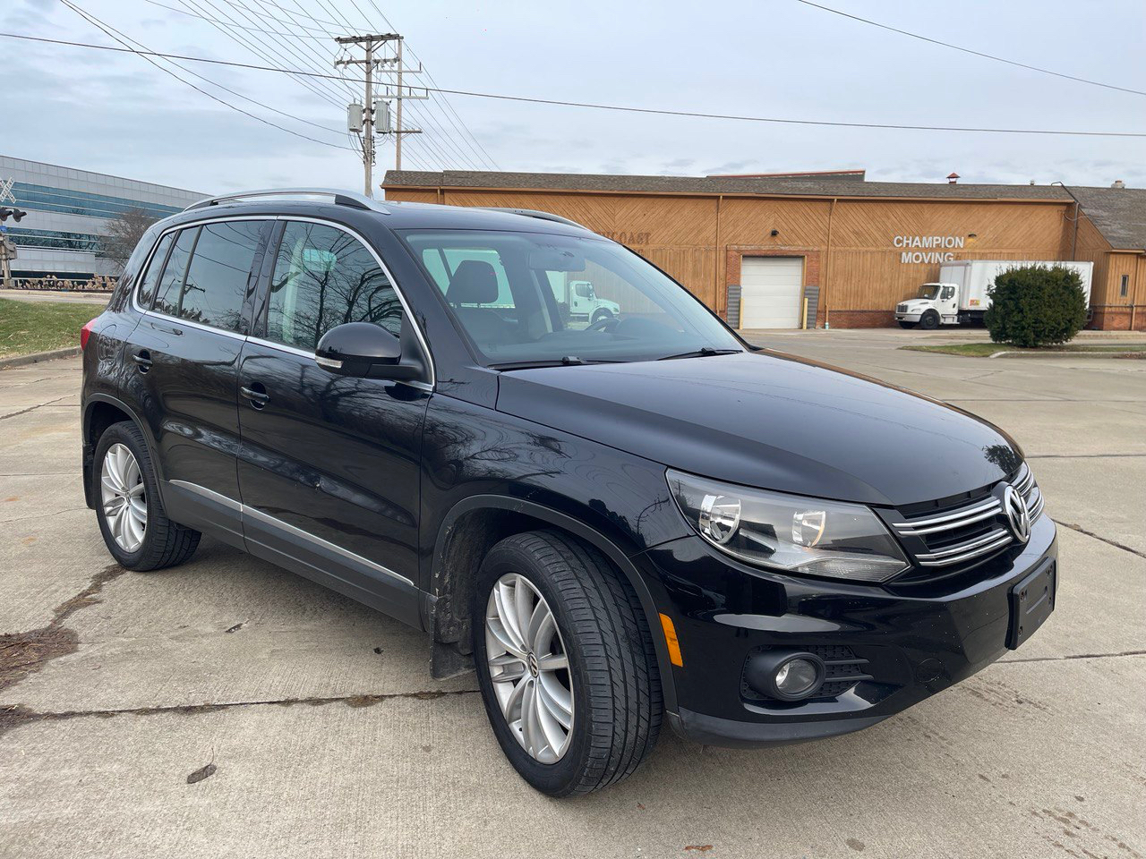 Volkswagen Tiguan 2.0T SEL Premium R-Line 4MOTION 2015
