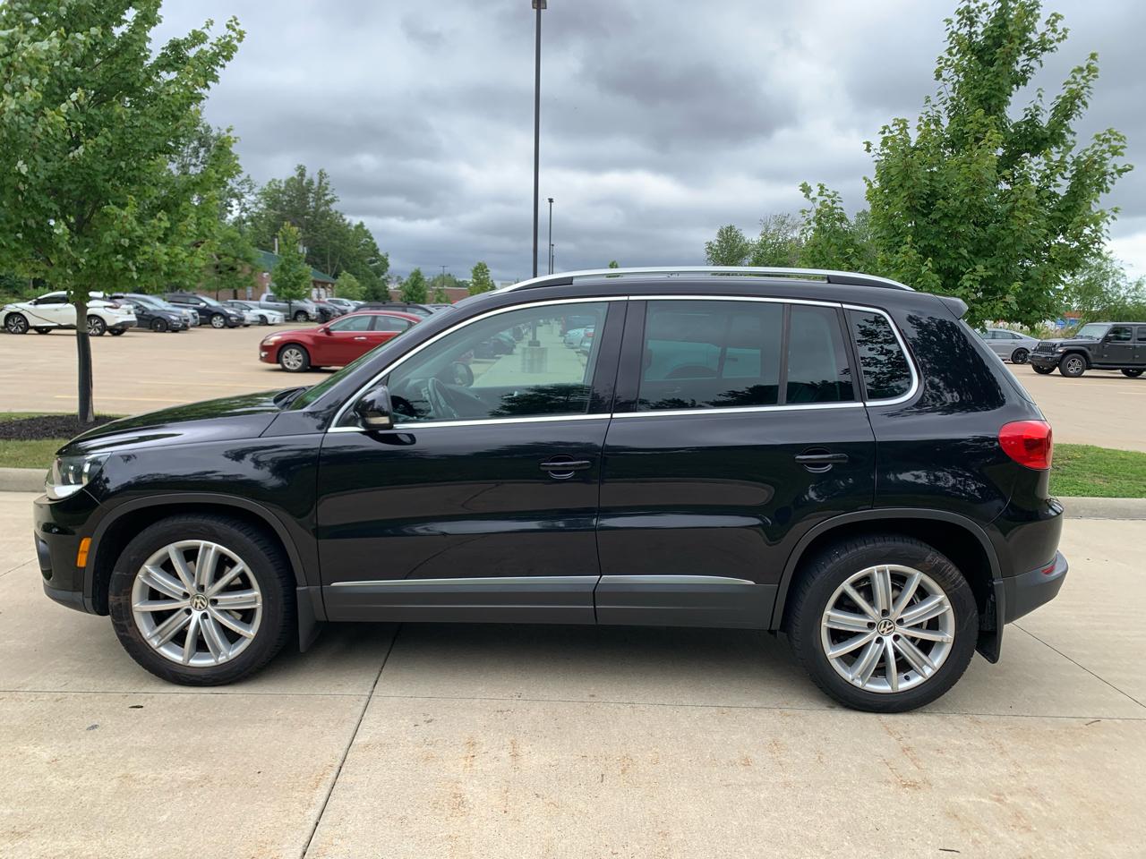 Volkswagen Tiguan 2.0T SEL Premium R-Line 4MOTION 2015