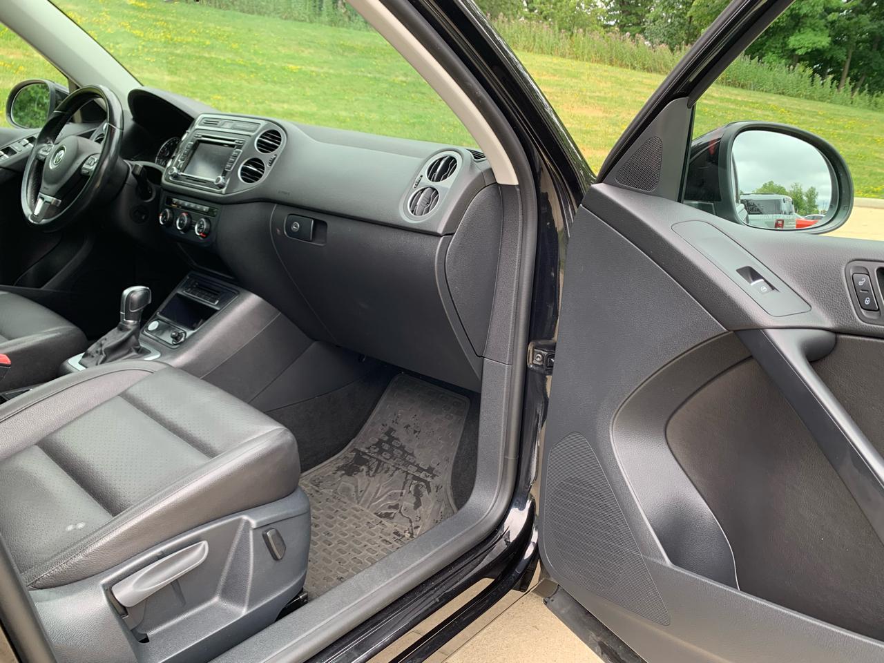 Volkswagen Tiguan 2.0T SEL Premium R-Line 4MOTION 2015
