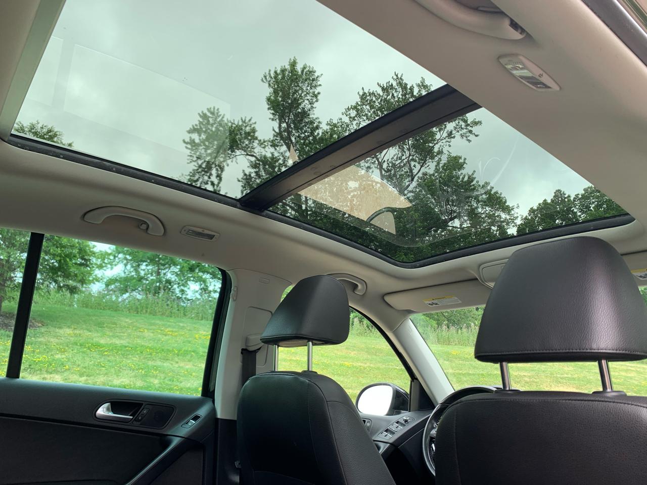 Volkswagen Tiguan 2.0T SEL Premium R-Line 4MOTION 2015