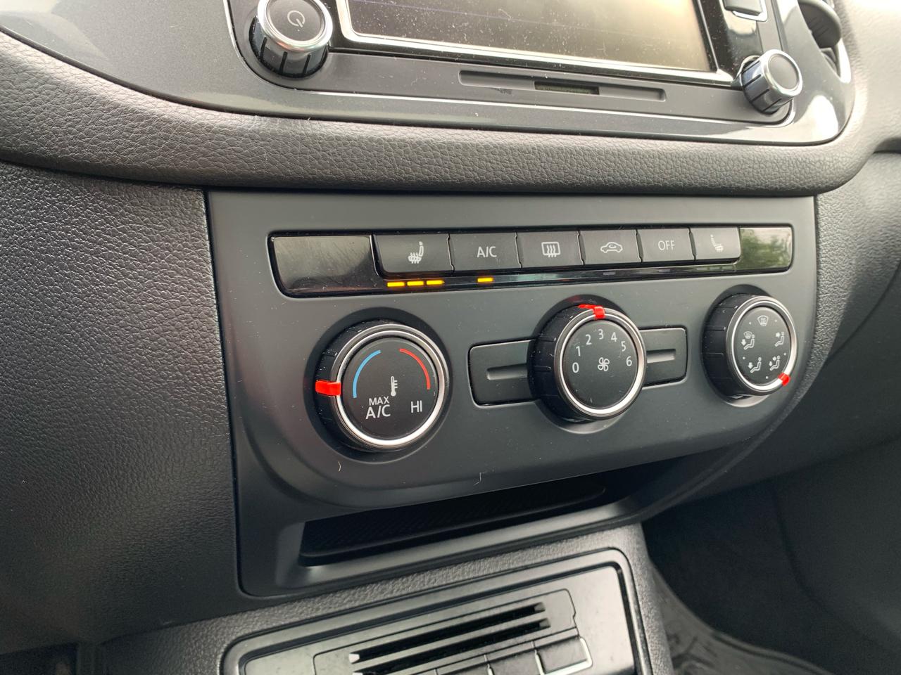 Volkswagen Tiguan 2.0T SEL Premium R-Line 4MOTION 2015