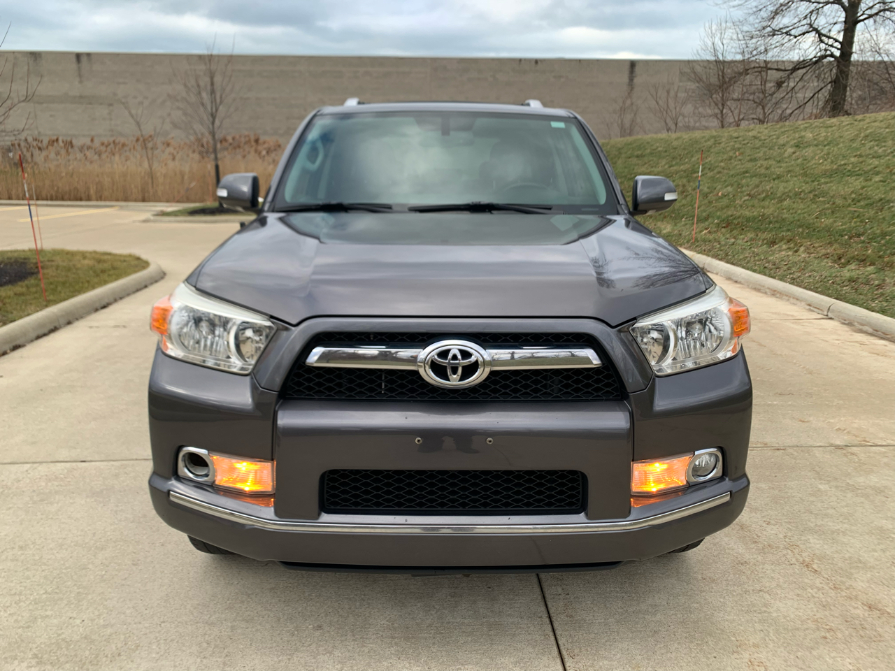 Toyota 4Runner Limited 4WD 2013