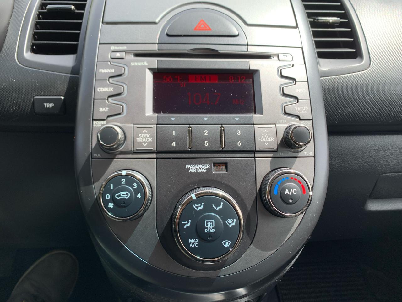 Kia Soul + 2011