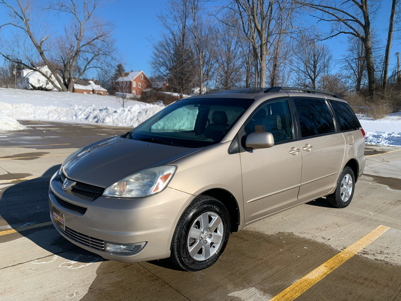 2004 Toyota Sienna XLE