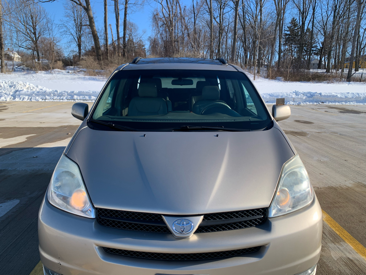 Toyota Sienna XLE 2004