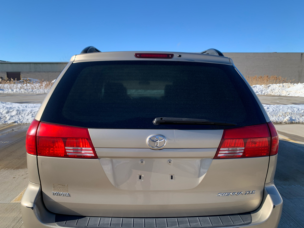 Toyota Sienna XLE 2004