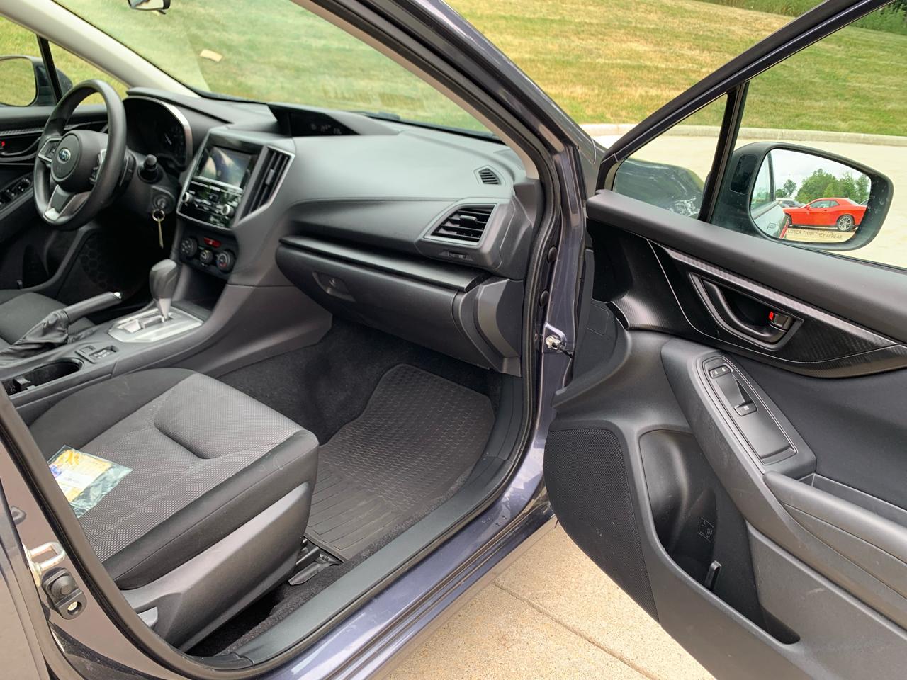 Subaru Impreza 2.0i Premium CVT 4-Door 2017