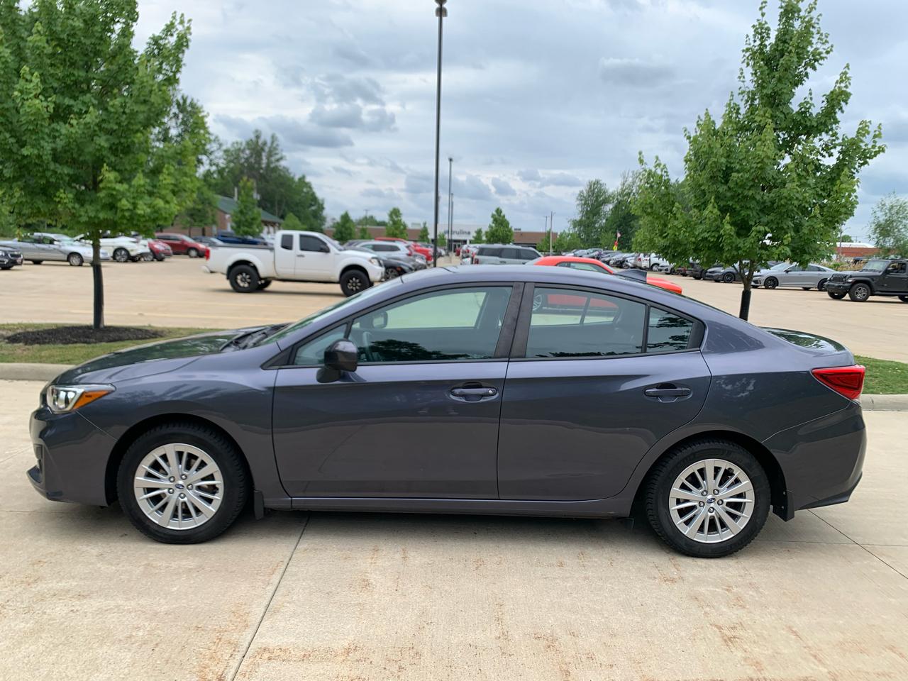 Subaru Impreza 2.0i Premium CVT 4-Door 2017
