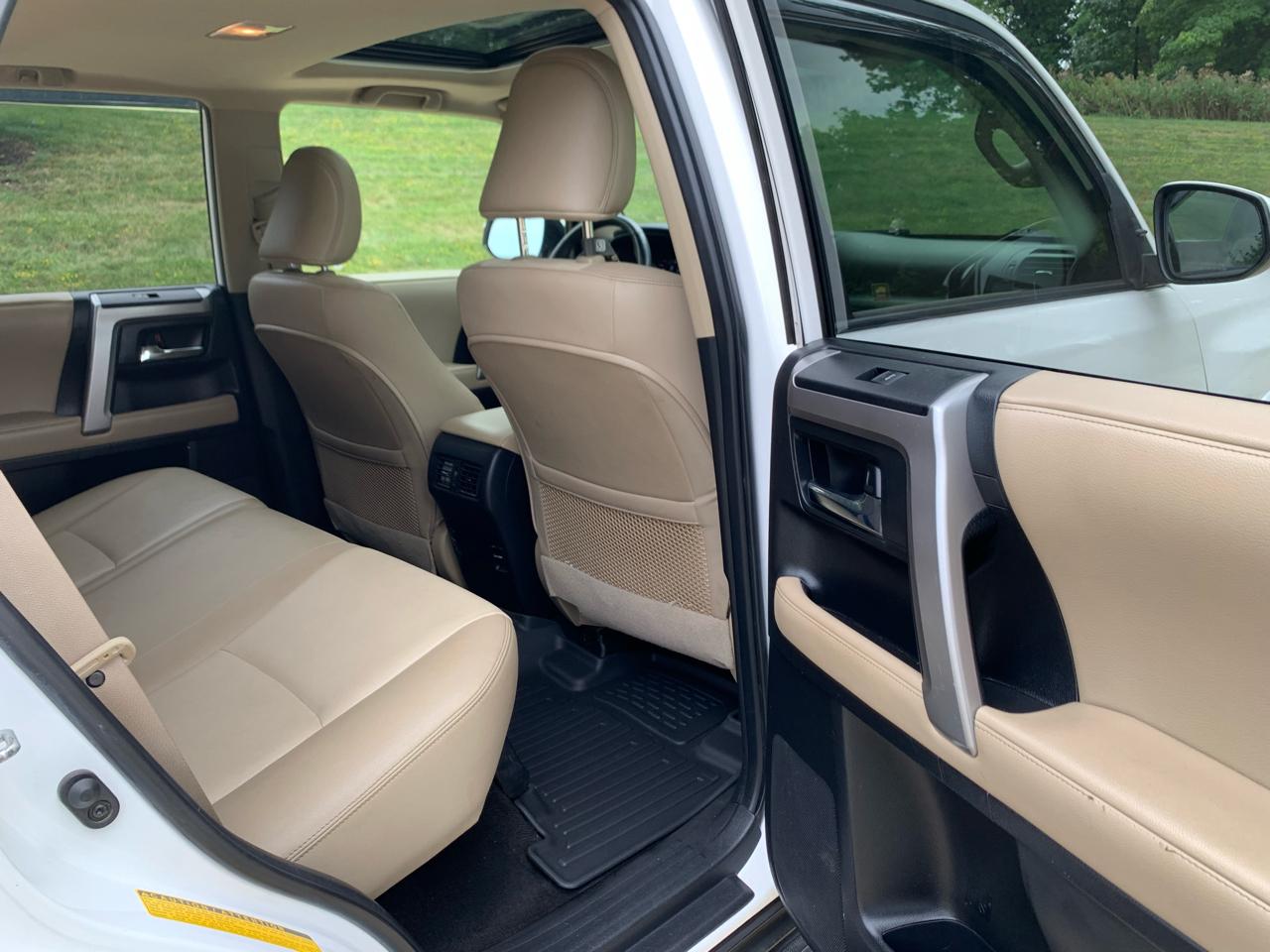 Toyota 4Runner SR5 Premium 4D SUV 4X4 V6 2018