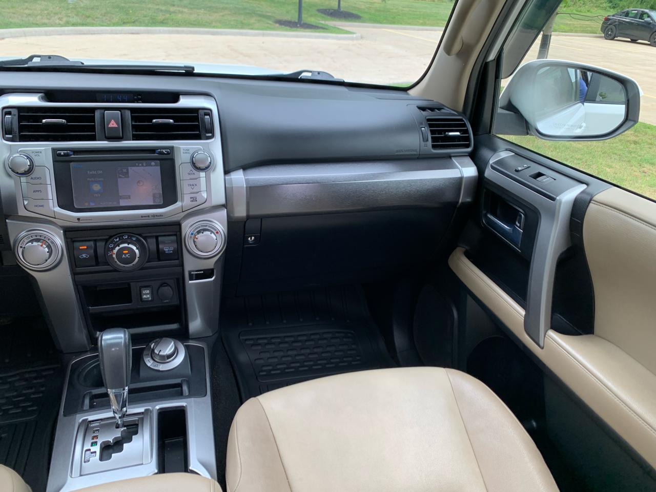 Toyota 4Runner SR5 Premium 4D SUV 4X4 V6 2018