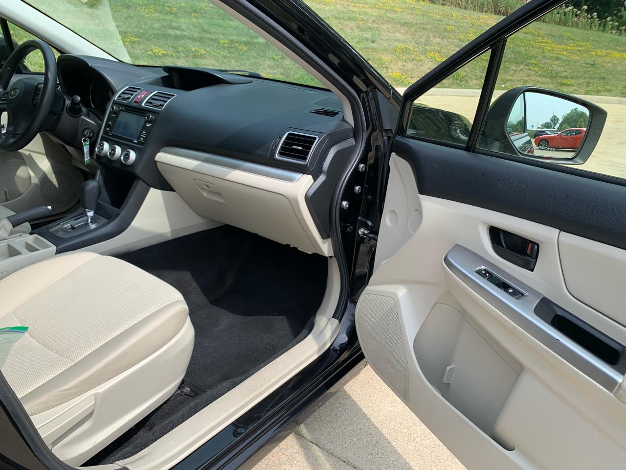 Subaru Impreza 2.0i PZEV CVT 5-Door 2015