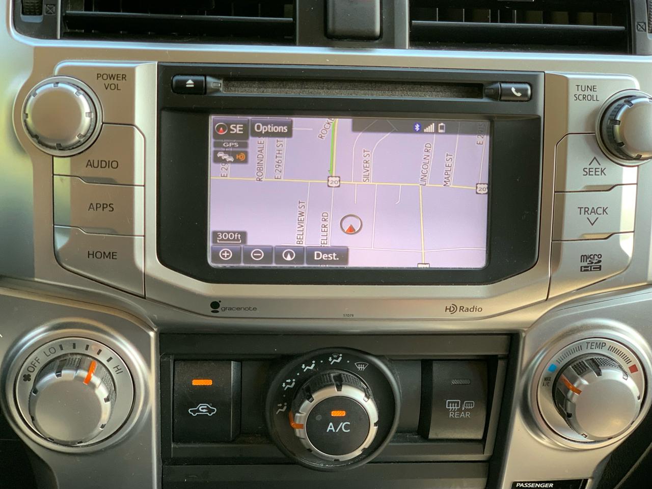 Toyota 4Runner SR5 4WD 2015