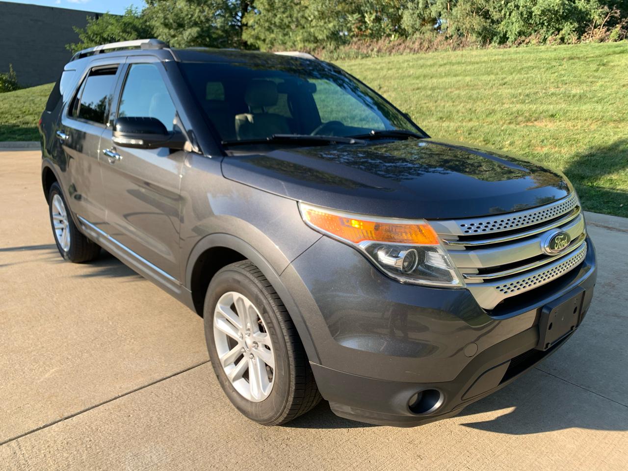 Ford Explorer XLT 4WD 2015