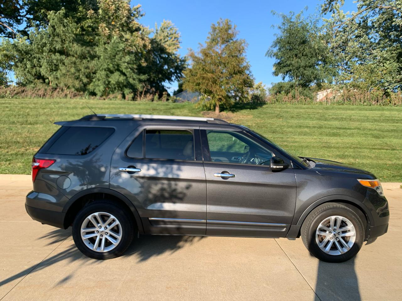 Ford Explorer XLT 4WD 2015