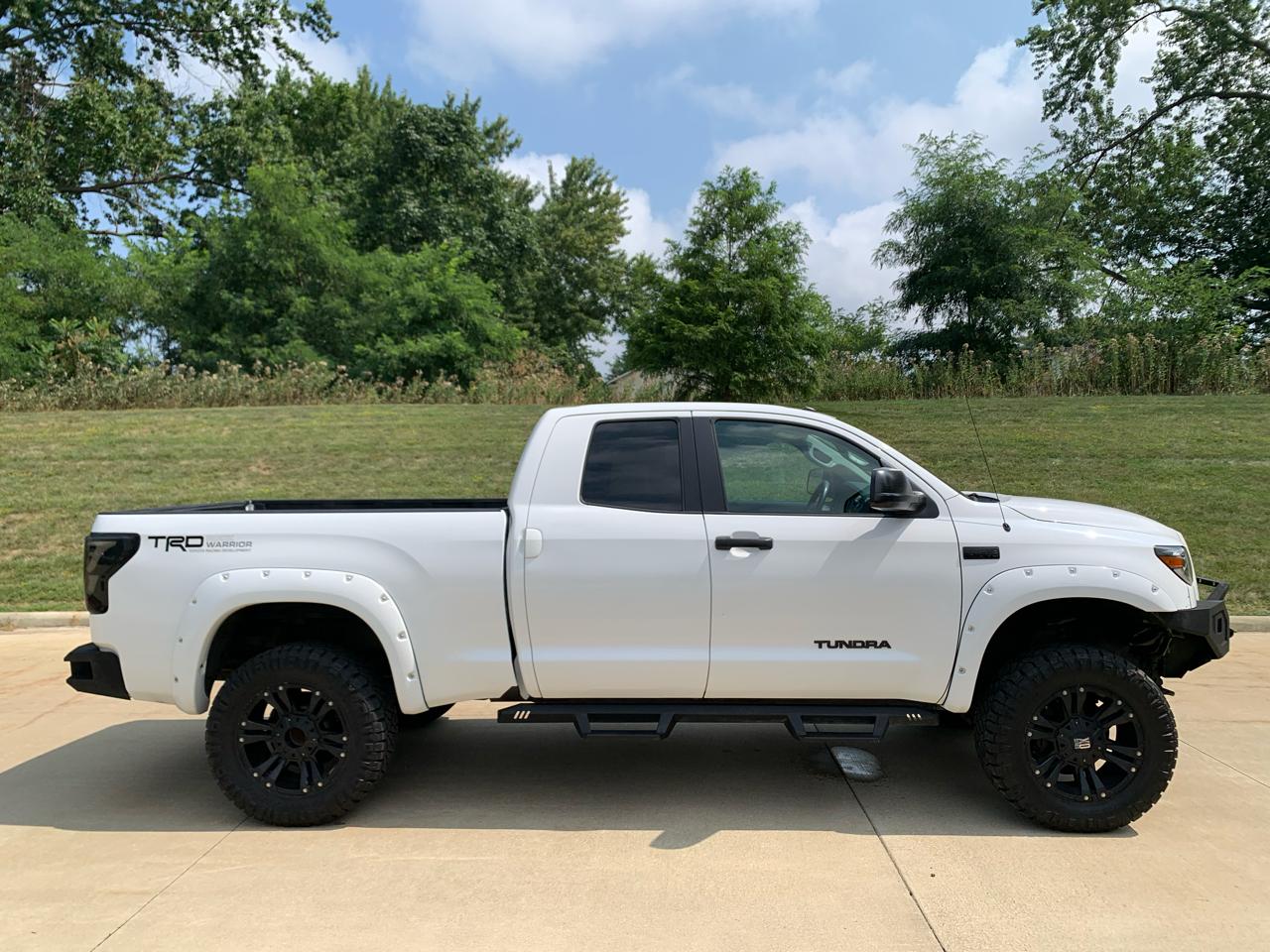 Toyota Tundra Tundra-Grade 5.7L FFV Double Cab Long Bed 4WD 2011