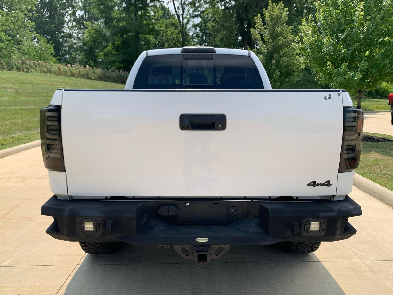 Toyota Tundra Tundra-Grade 5.7L FFV Double Cab Long Bed 4WD 2011