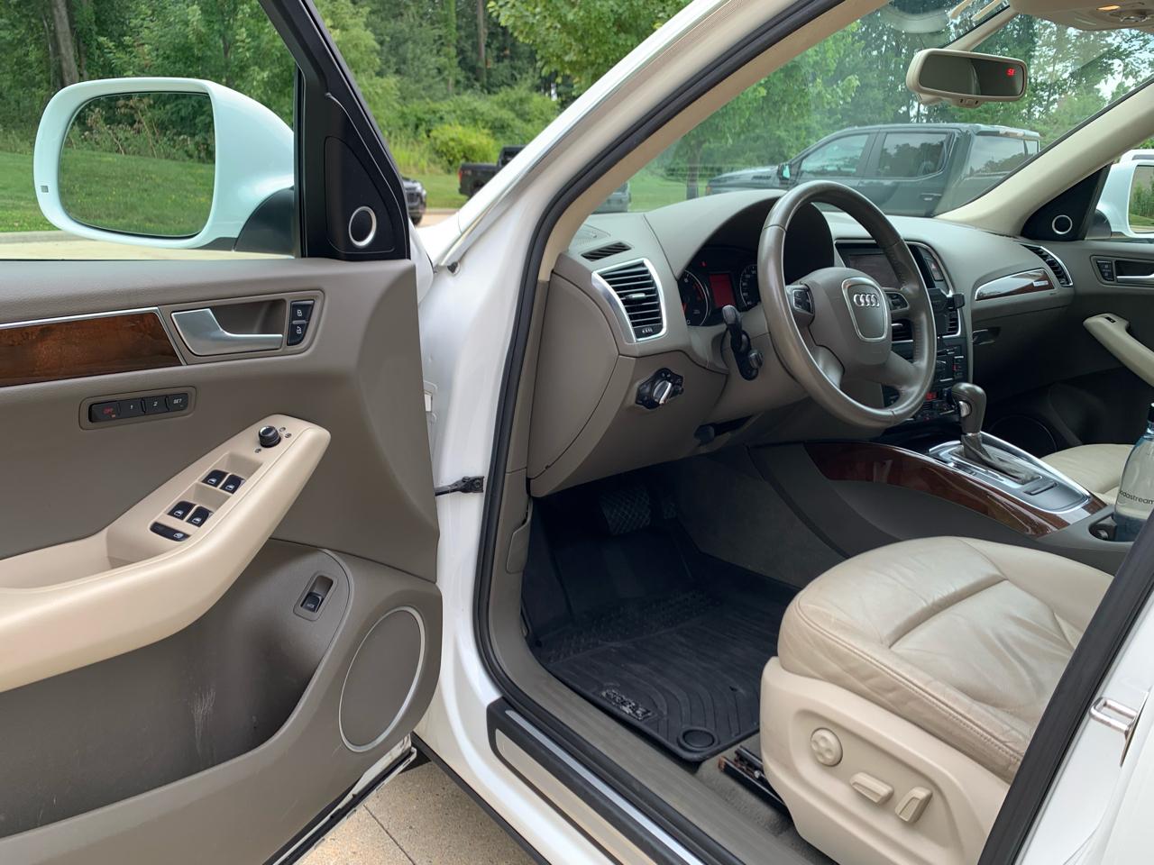 Audi Q5 2.0 quattro Premium 2011