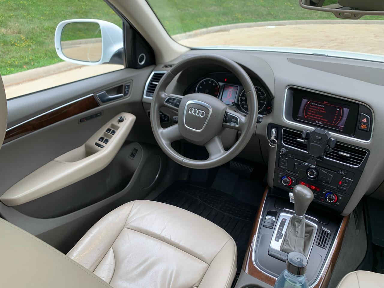 Audi Q5 2.0 quattro Premium 2011