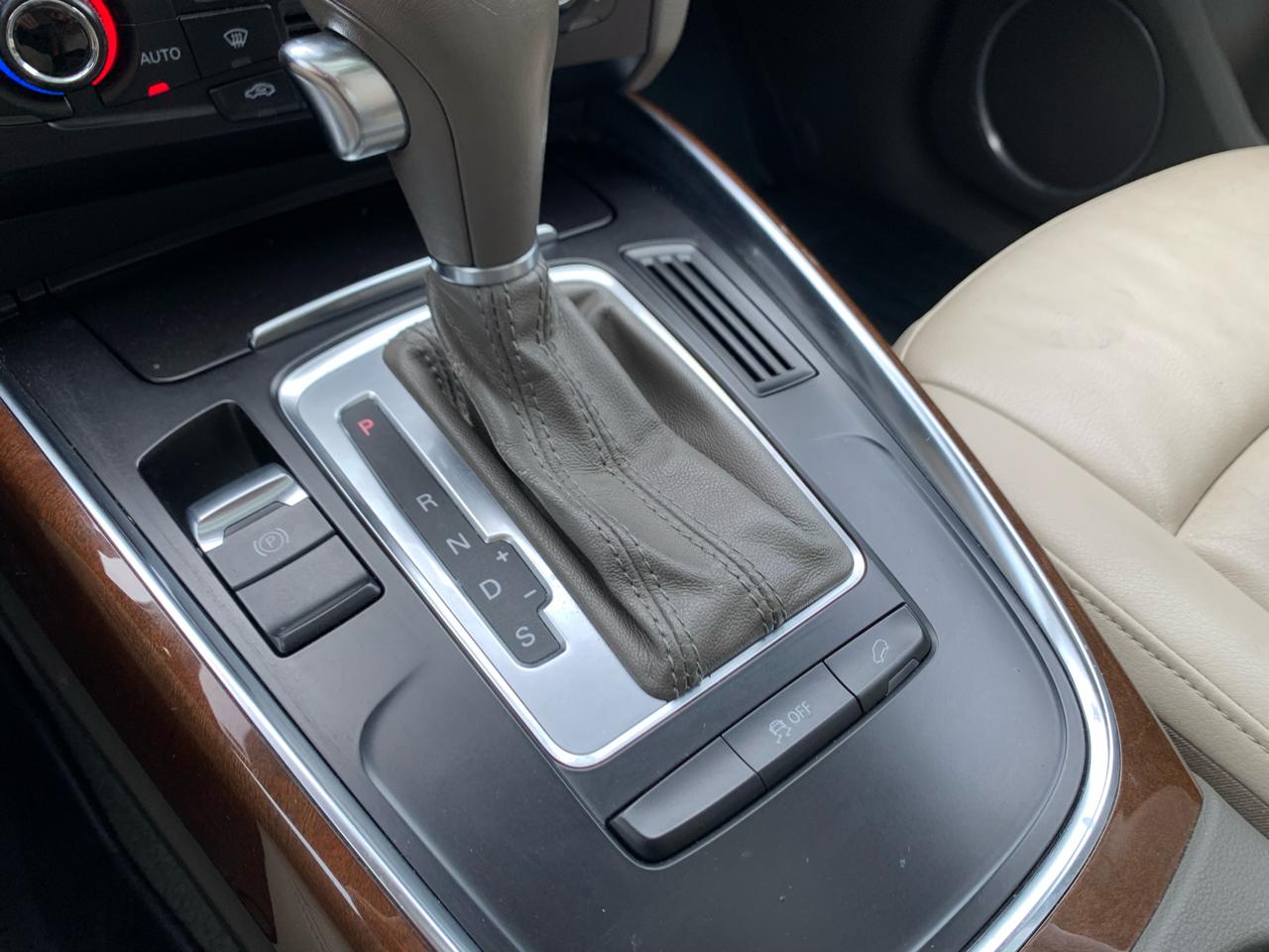 Audi Q5 2.0 quattro Premium 2011