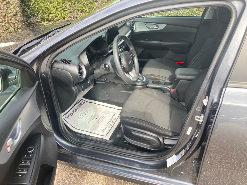 Kia Forte LXS IVT 2023