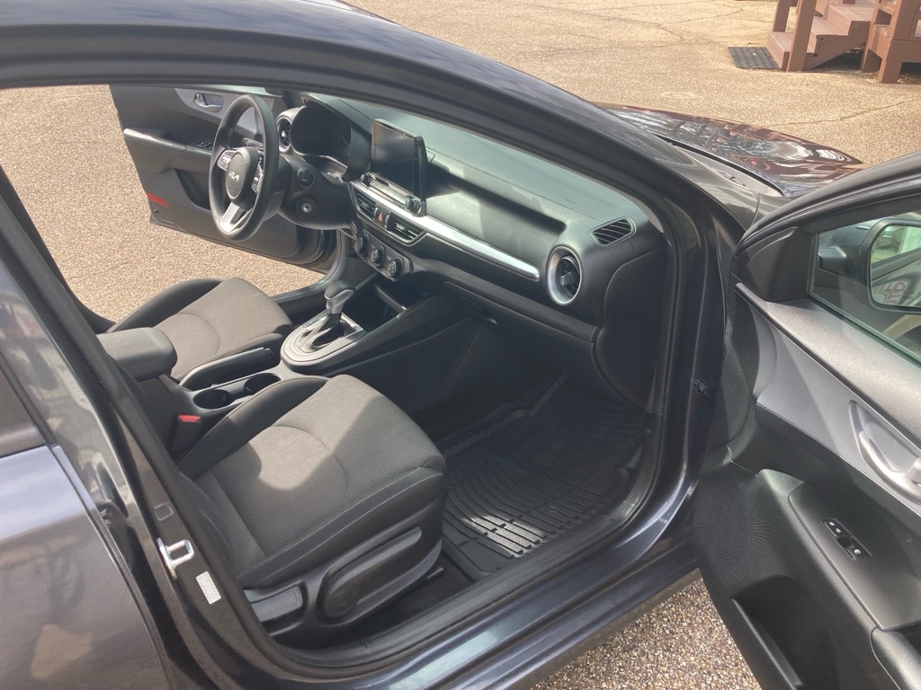 Kia Forte LXS IVT 2023