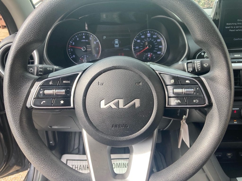Kia Forte LXS IVT 2023
