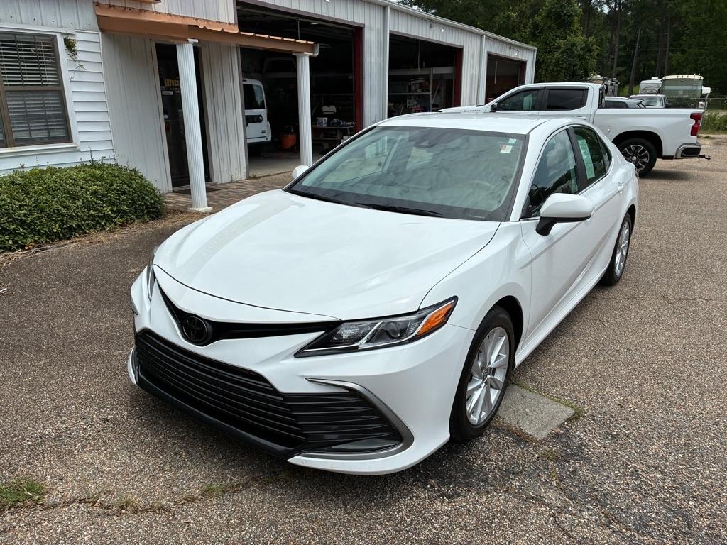 Toyota Camry LE 2024