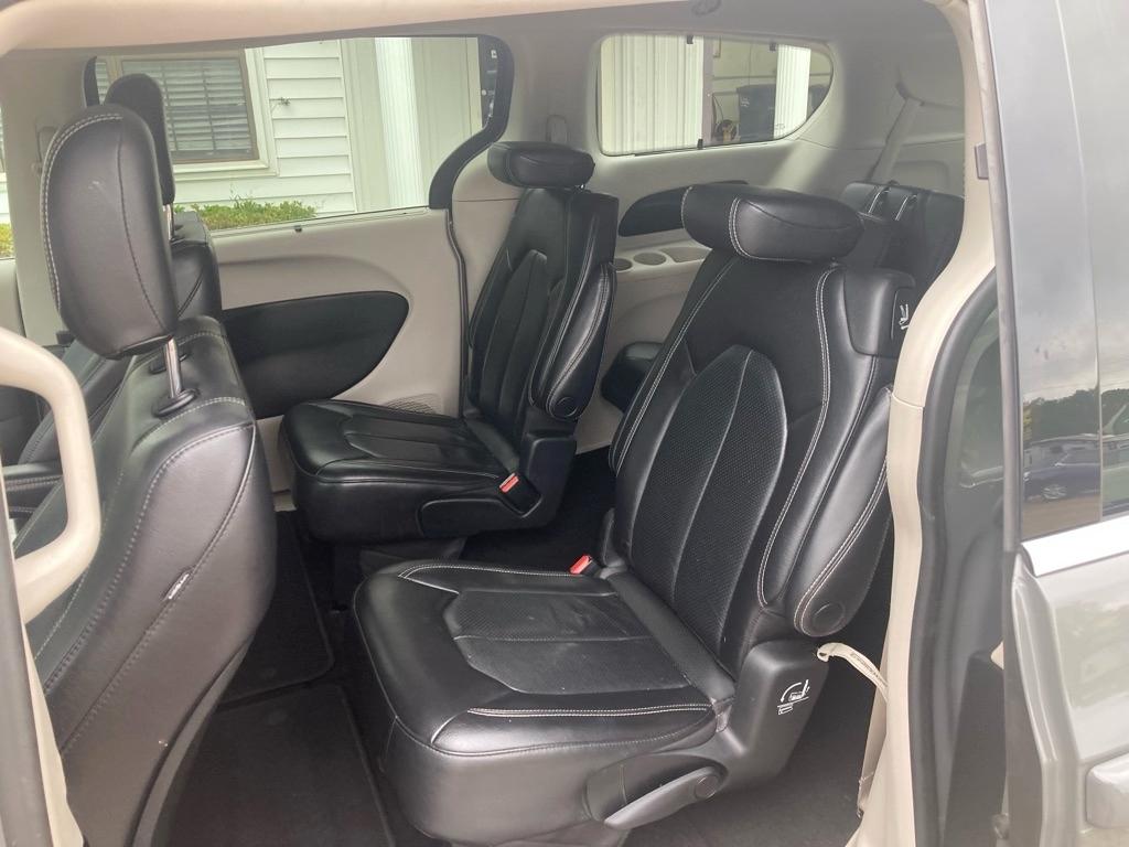 Chrysler Pacifica Touring-L 2022