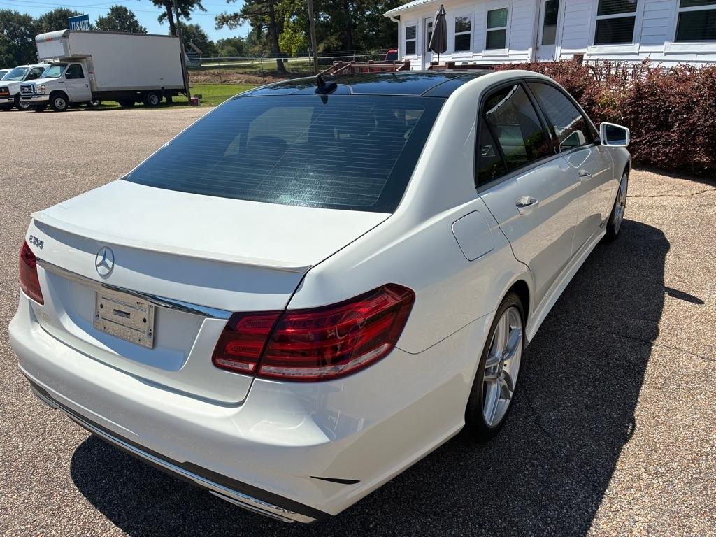 Mercedes-Benz E-Class E350 Luxury Sedan 2014