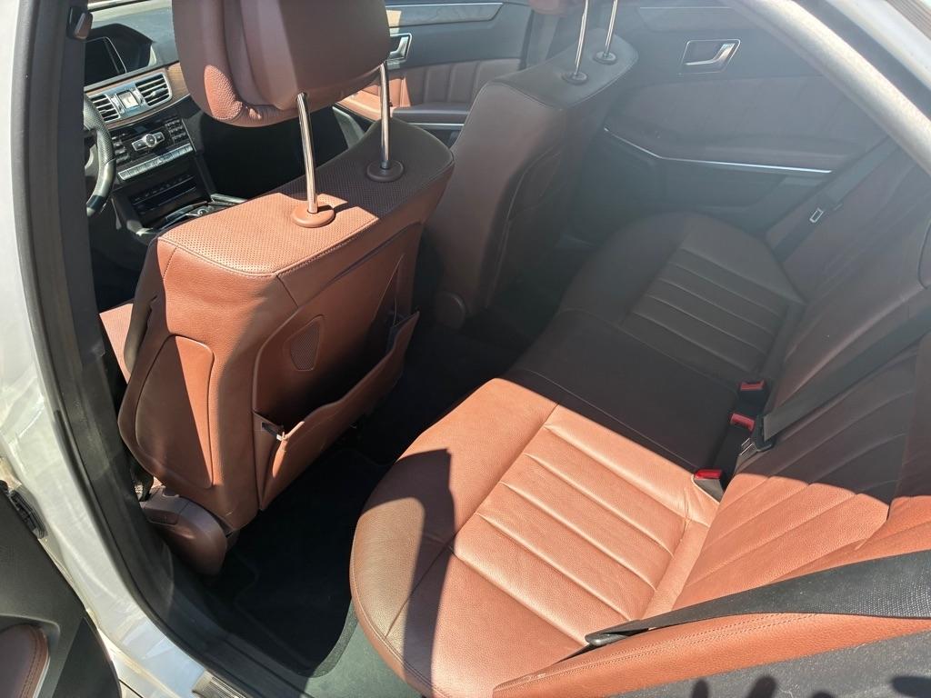 Mercedes-Benz E-Class E350 Luxury Sedan 2014