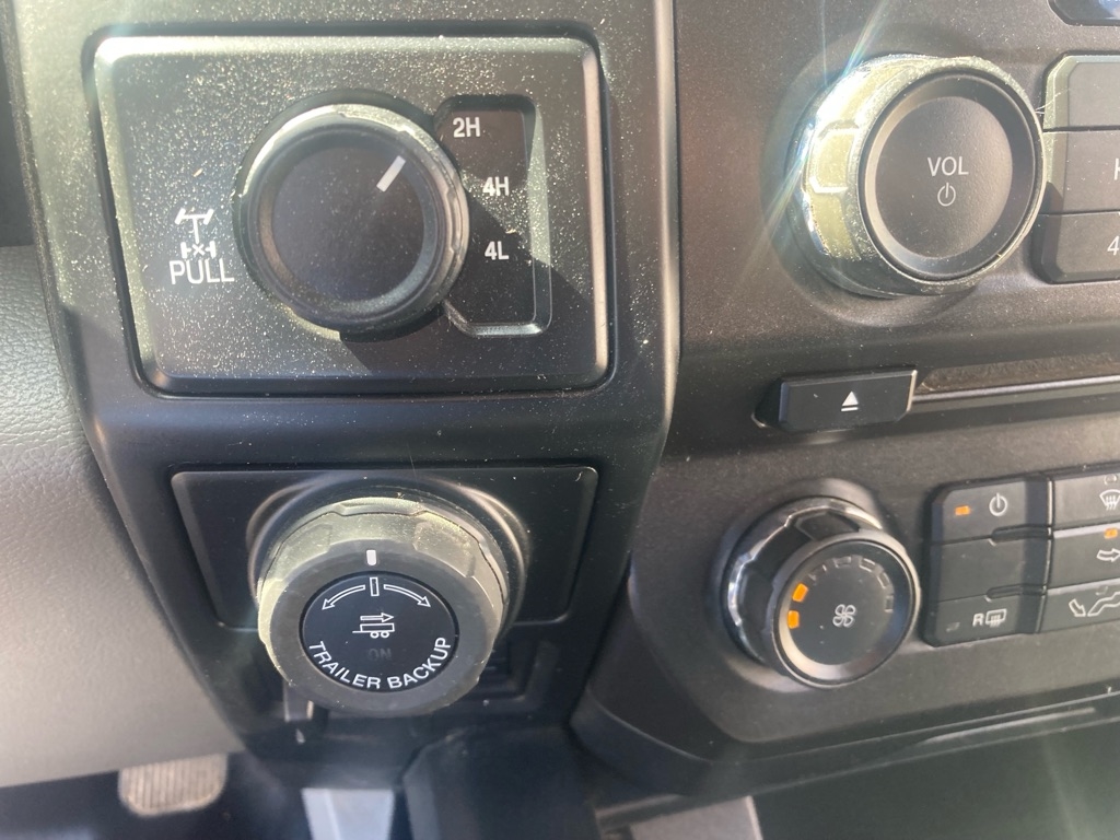 Ford F-150 STX SuperCrew 4WD 2018