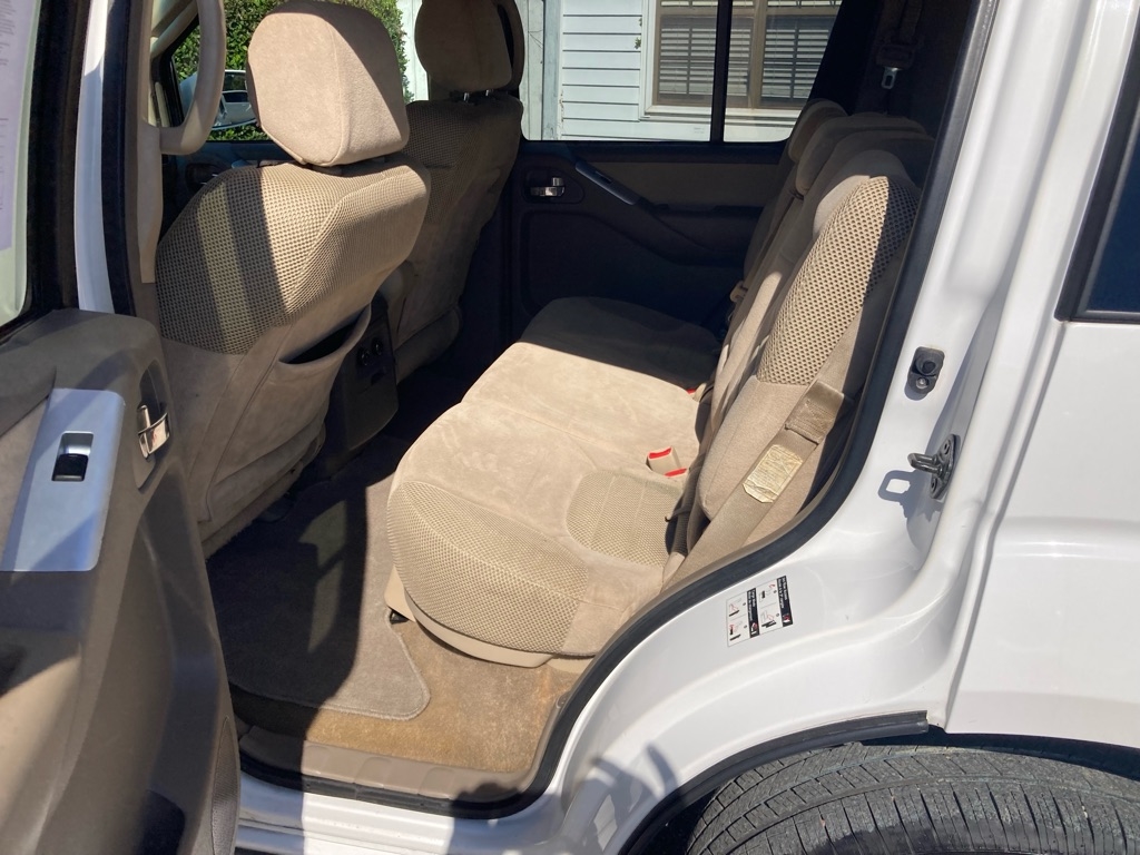 Nissan Pathfinder SE 2WD Auto 2009 Nissan Pathfinder SE 2WD Auto 2009