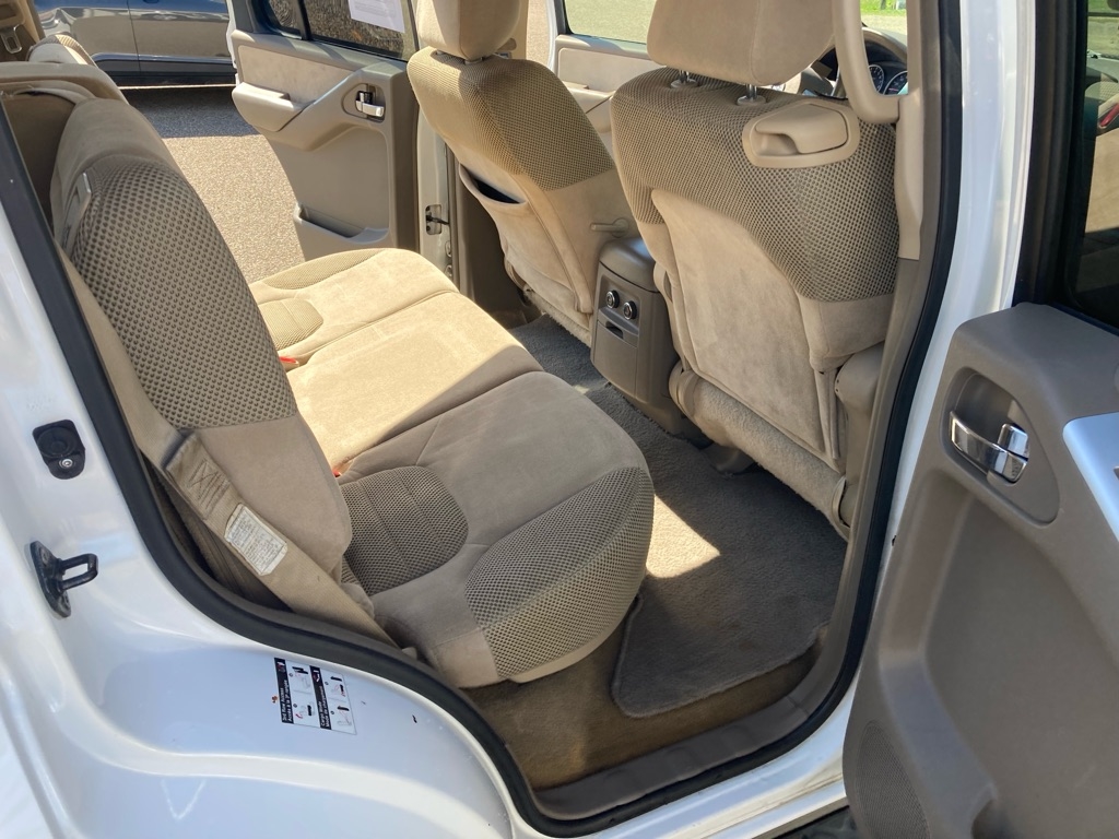Nissan Pathfinder SE 2WD Auto 2009 Nissan Pathfinder SE 2WD Auto 2009
