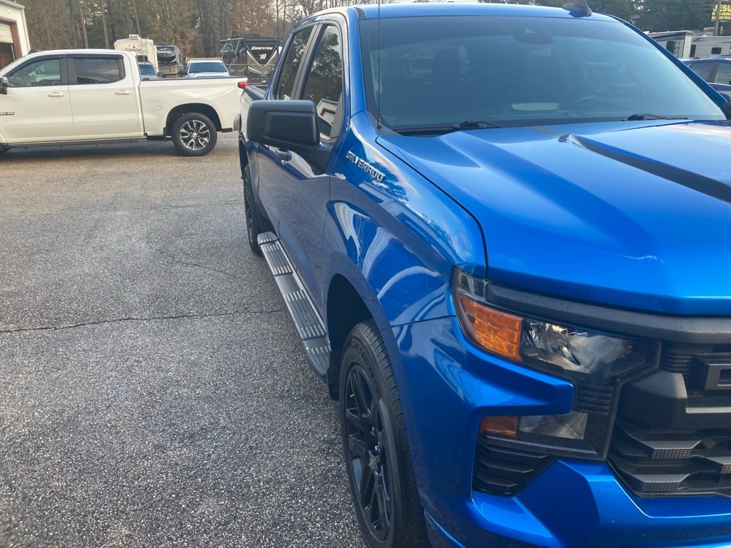 Chevrolet Silverado 1500 Custom Crew Cab 2WD 2022