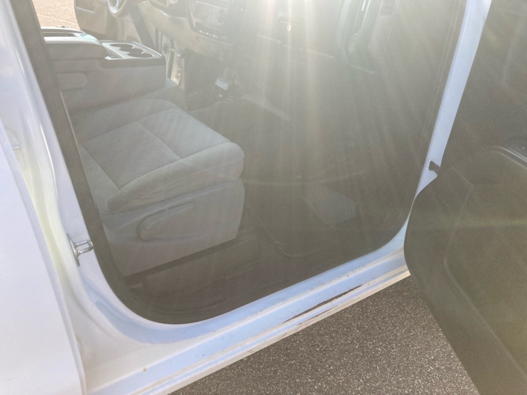 Chevrolet Silverado 2500HD Work Truck Crew Cab 2WD 2016