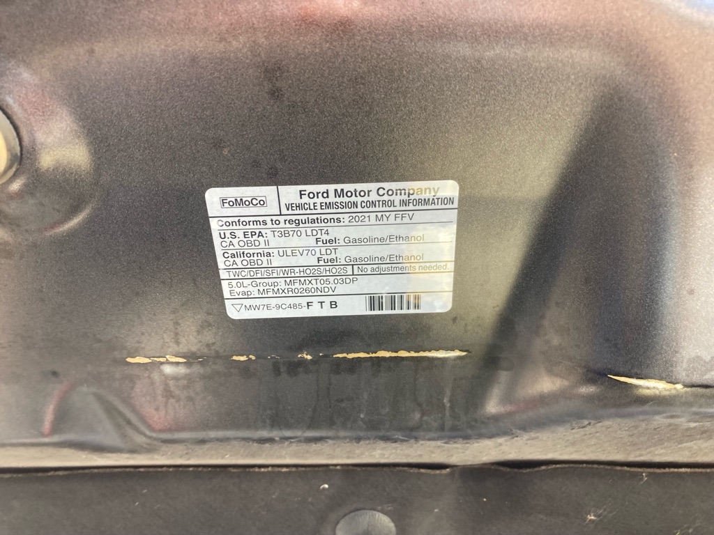 Ford F-150 SuperCrew 150" Lariat 4WD 2021