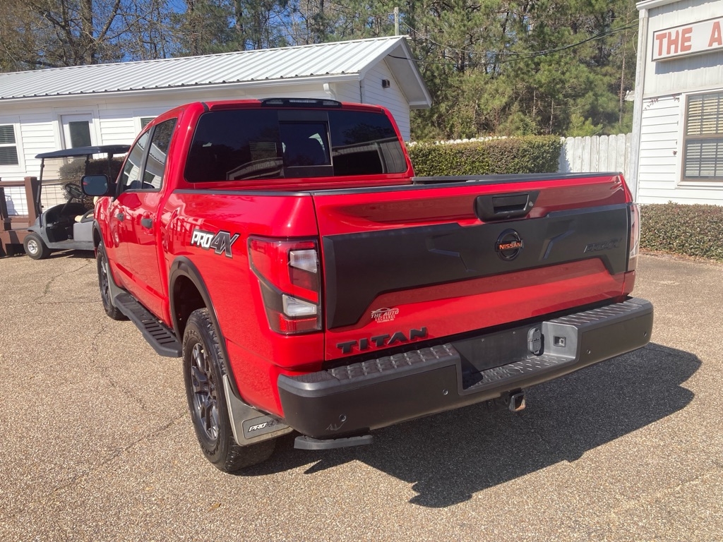 Nissan Titan PRO-4X Crew Cab 4WD SWB 2021